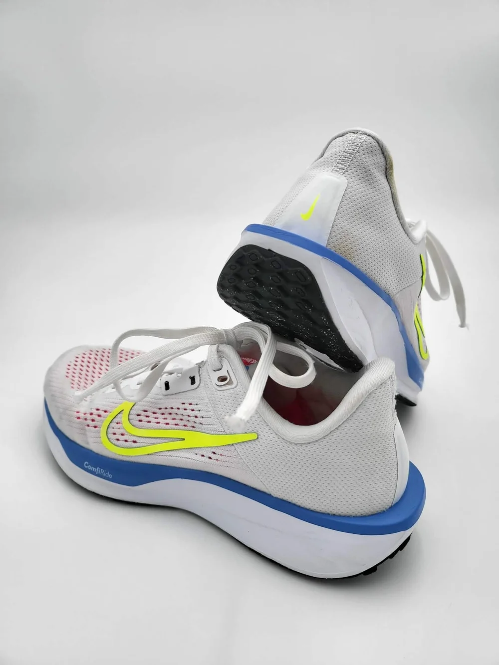 Nike Quest 6 White & Neon Yellow Athletic Sneakers with Blue Trim